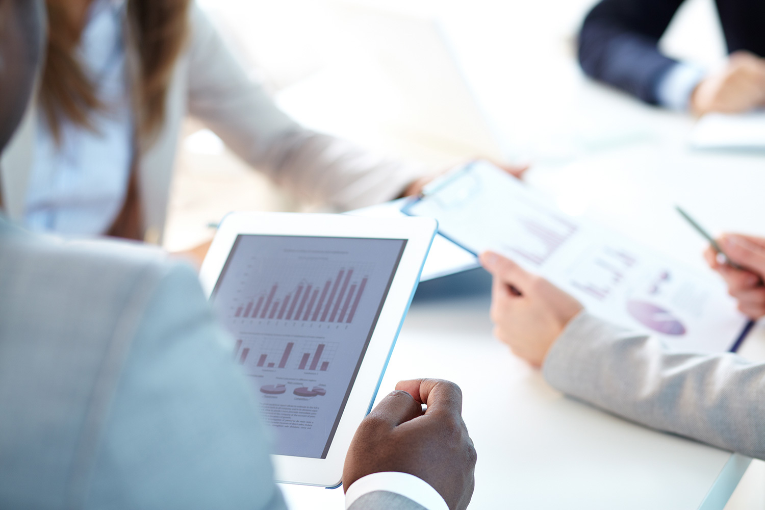 <p>LOCAL EXPERTISE </p>